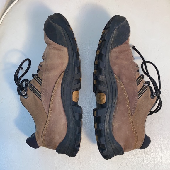 Timberland low cut brown work shoes / hikers size 11 - Picture 4 of 12